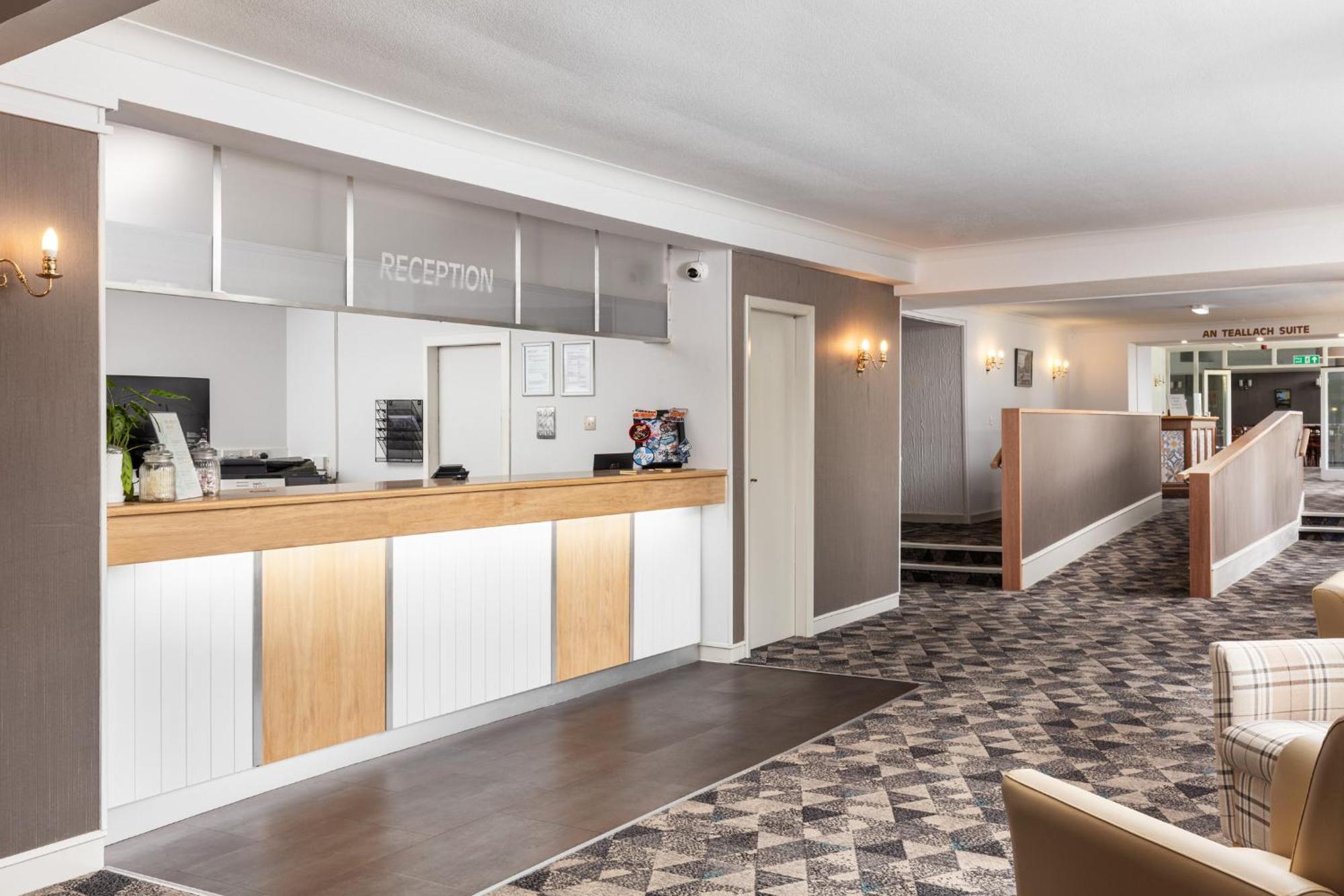 Caledonian Hotel 'A Bespoke Hotel' Ullapool Luaran gambar