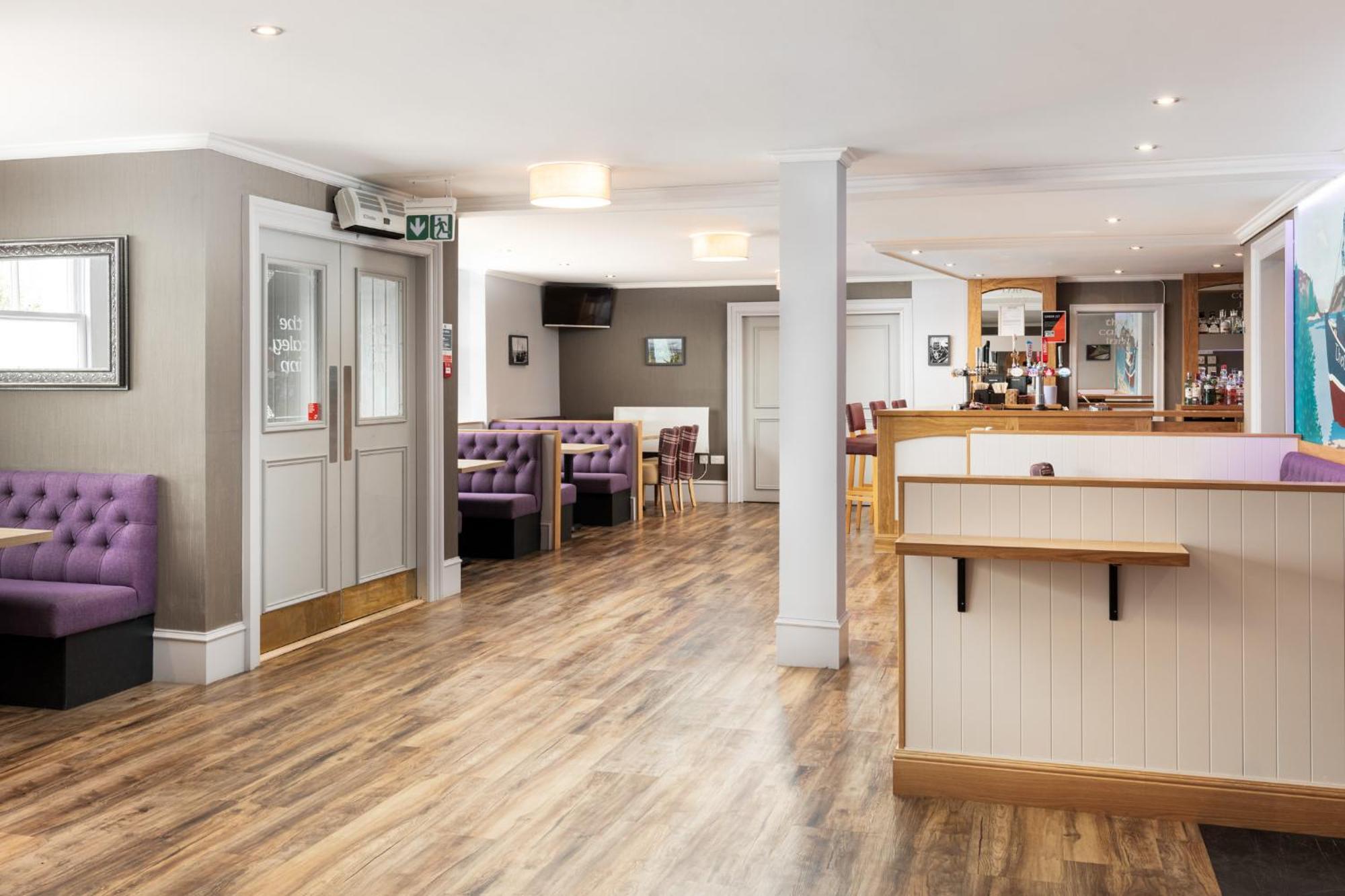 Caledonian Hotel 'A Bespoke Hotel' Ullapool Luaran gambar